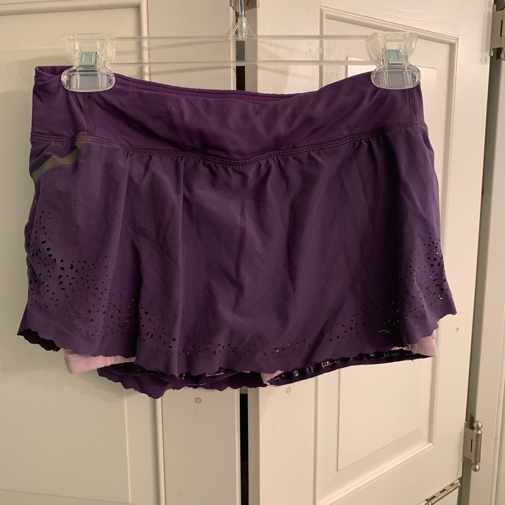 Lululemon skirt size 4!